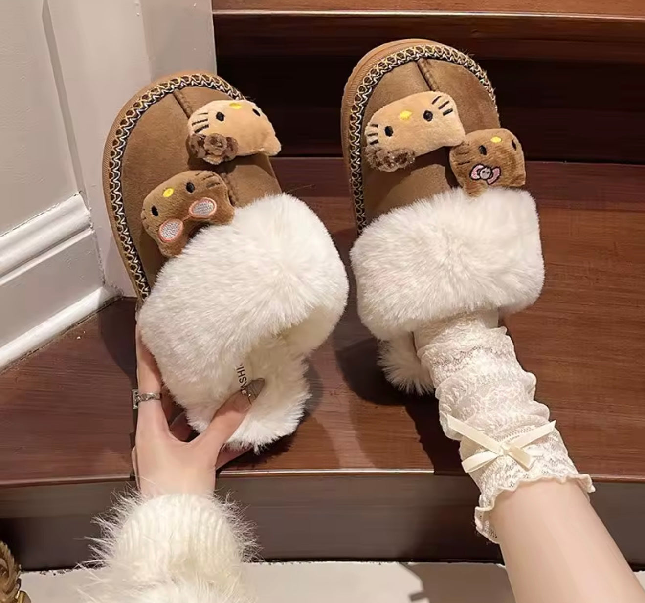 Hello Kitty Slippers