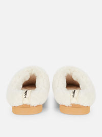 VIRAL Hello Kitty Cozy Slippers