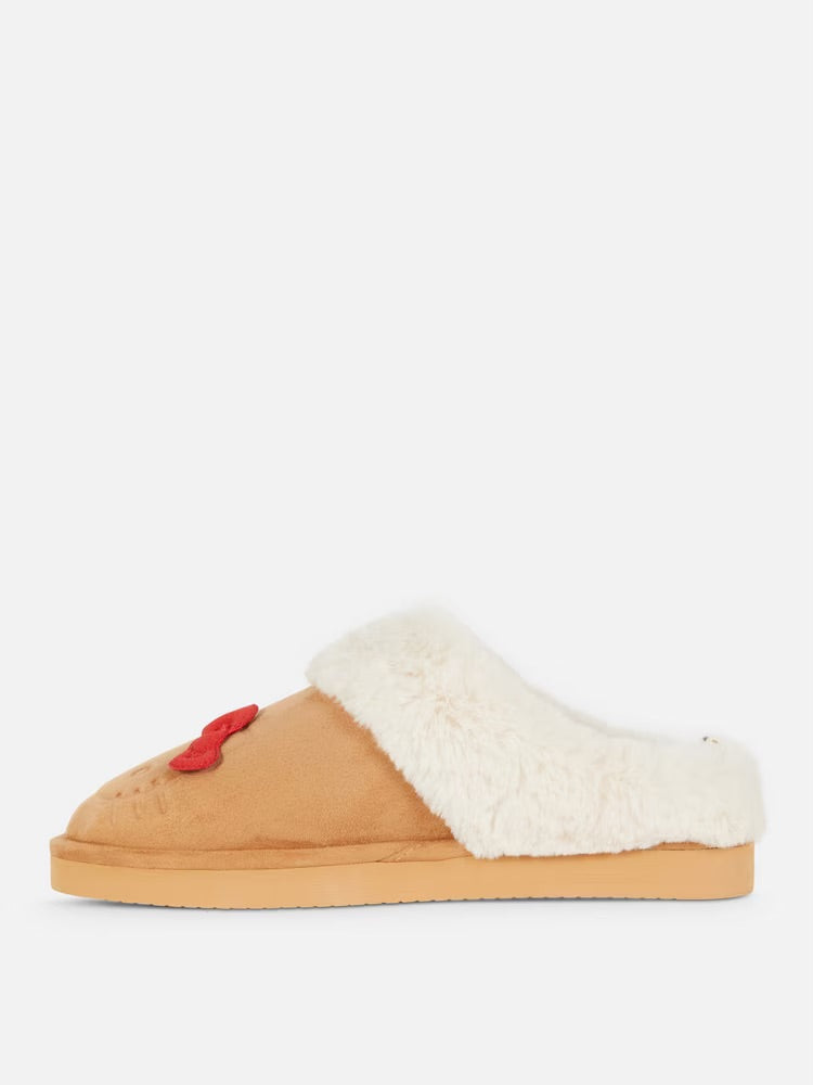 VIRAL Hello Kitty Cozy Slippers